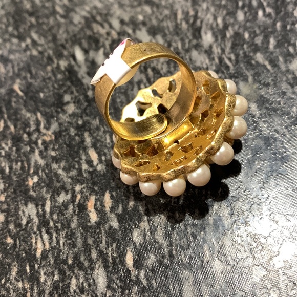 Adjustable Stella & Dot statement ring - Picture 3 of 4